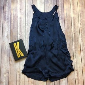 🦇Akualani Navy Jumper Size Small